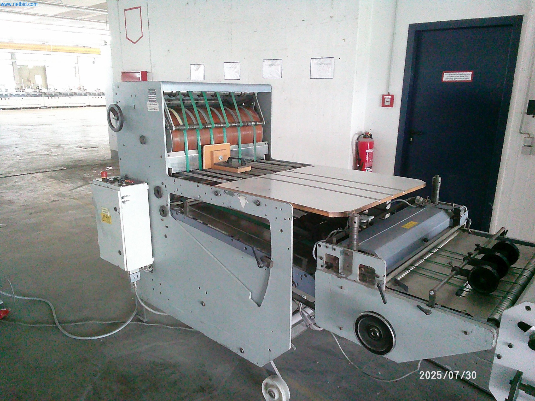 Dobrze utrzymane maszyny firmy zajmującej się drukiem offsetowym-6