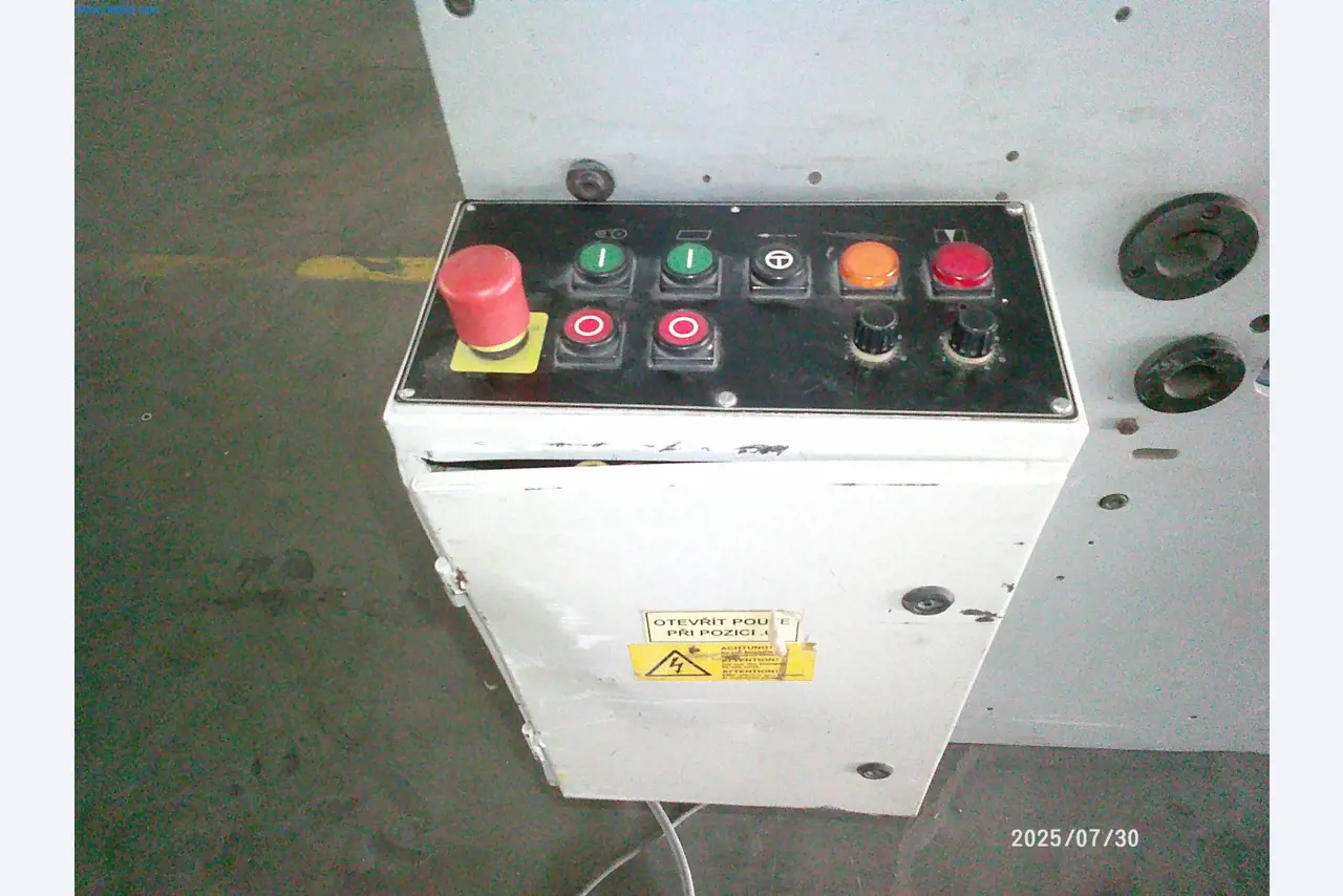 Gepflegte Maschinen einer Offset-Druckerei-7