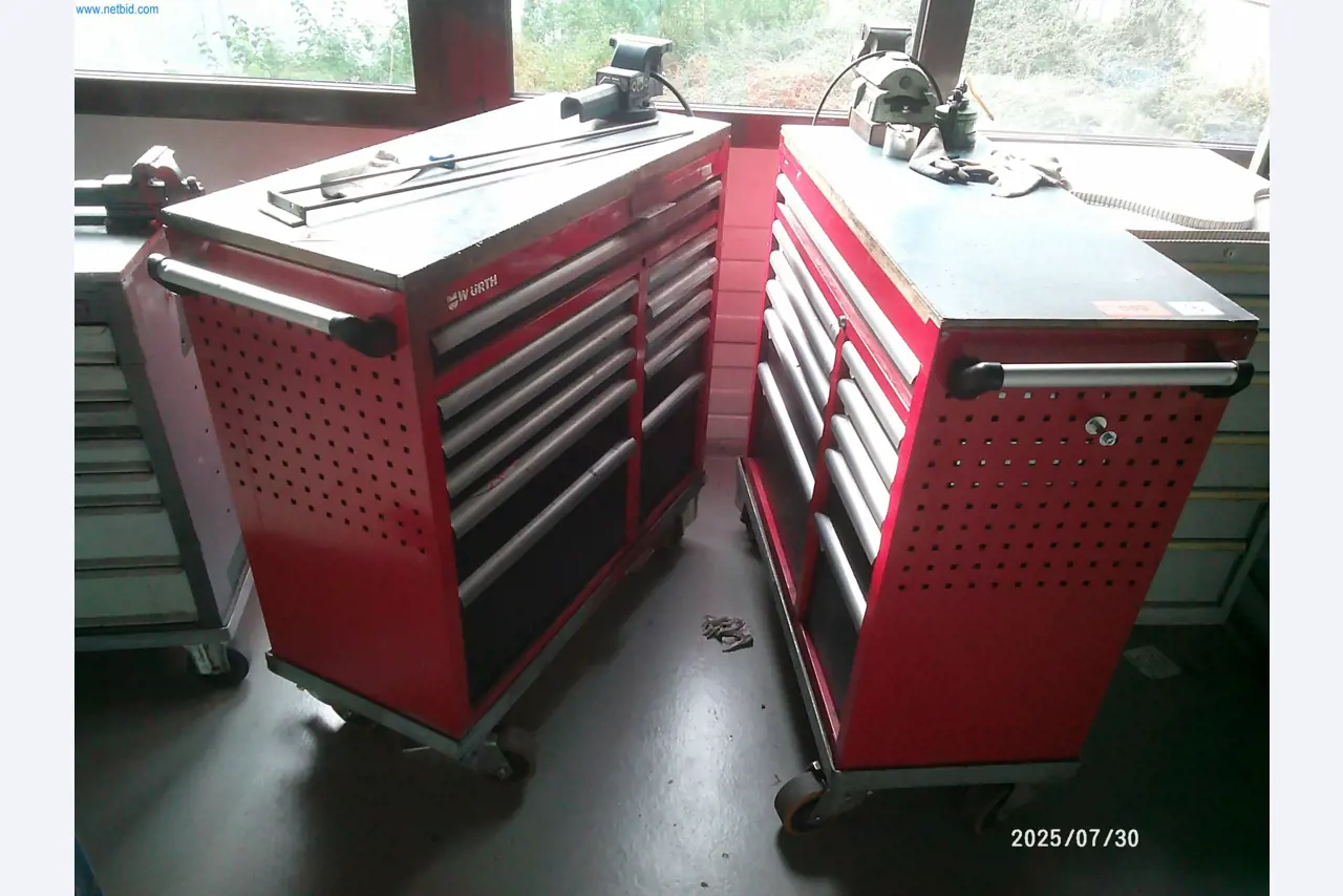 Gepflegte Maschinen einer Offset-Druckerei-1