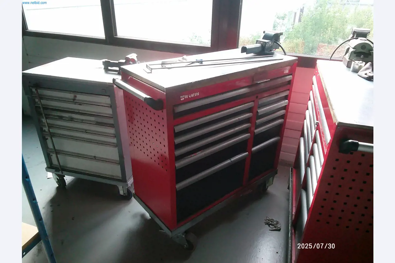 Gepflegte Maschinen einer Offset-Druckerei-2