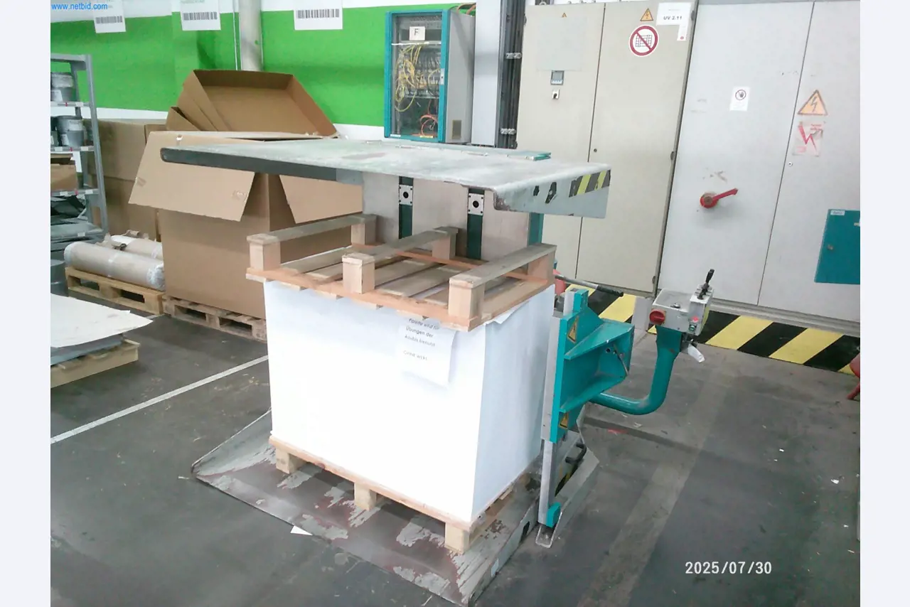 Gepflegte Maschinen einer Offset-Druckerei-2