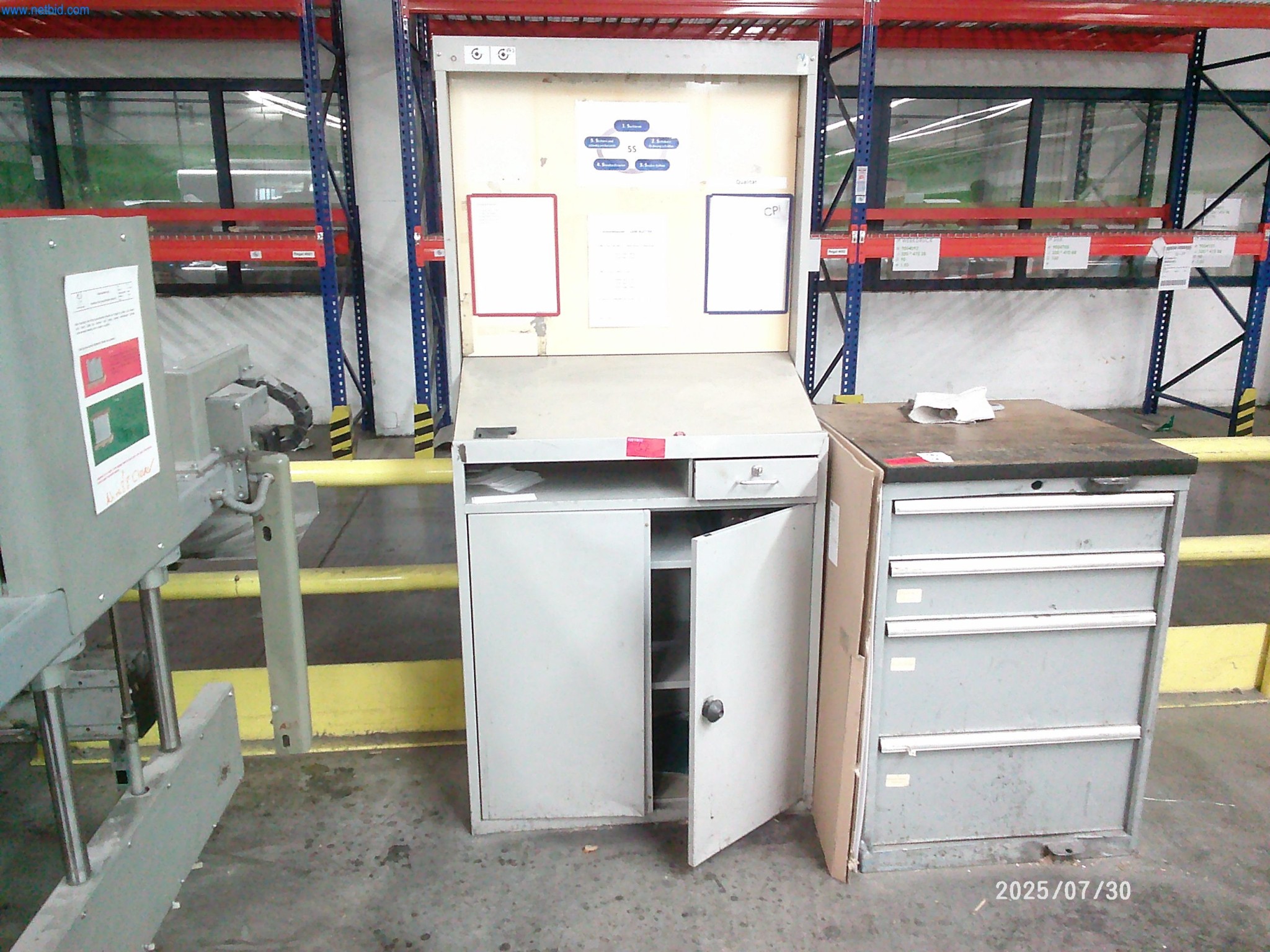 Gepflegte Maschinen einer Offset-Druckerei-7