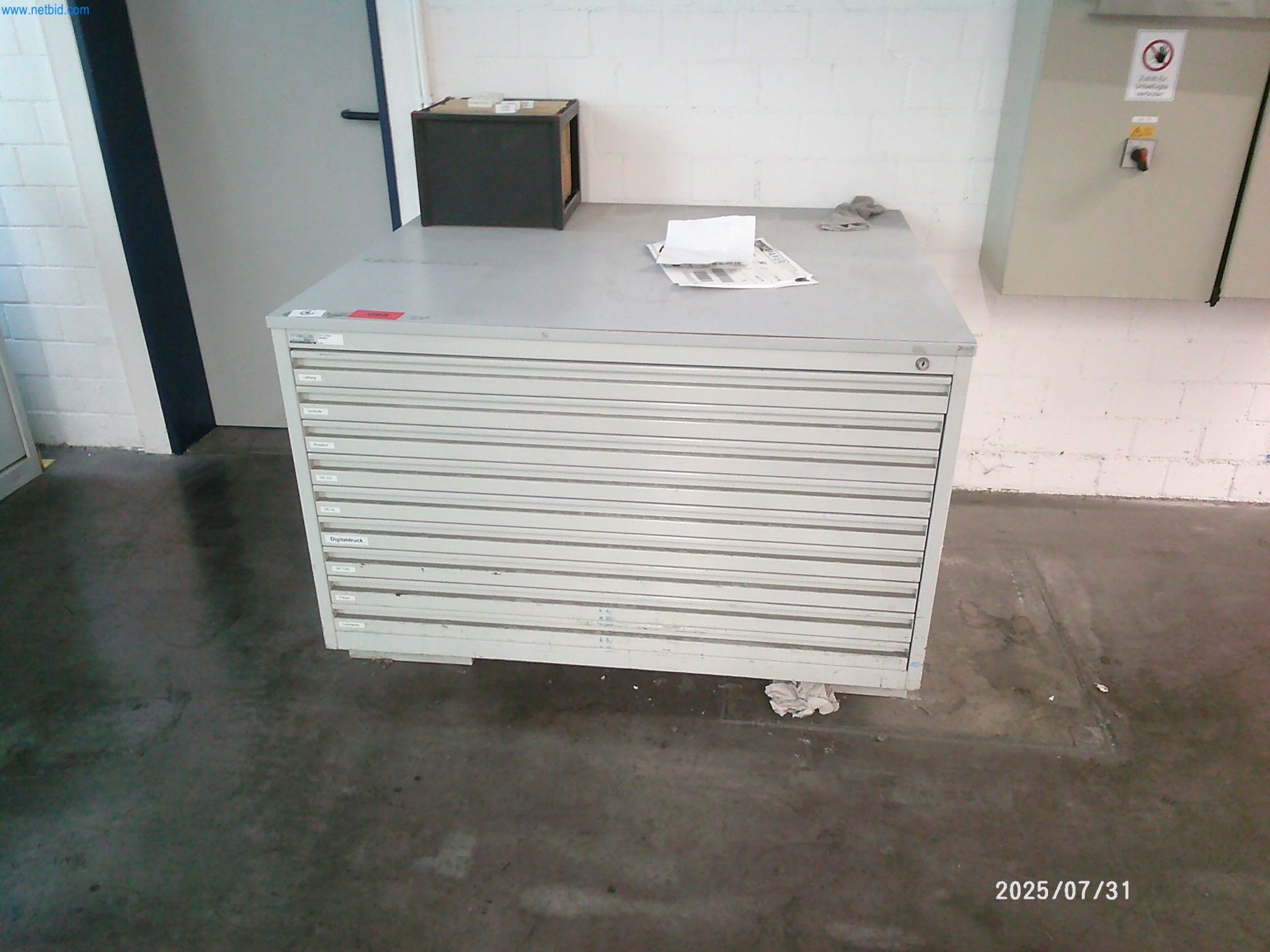 Gepflegte Maschinen einer Offset-Druckerei-4