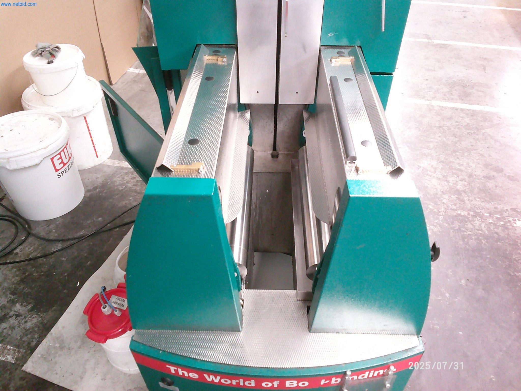 Gepflegte Maschinen einer Offset-Druckerei-2