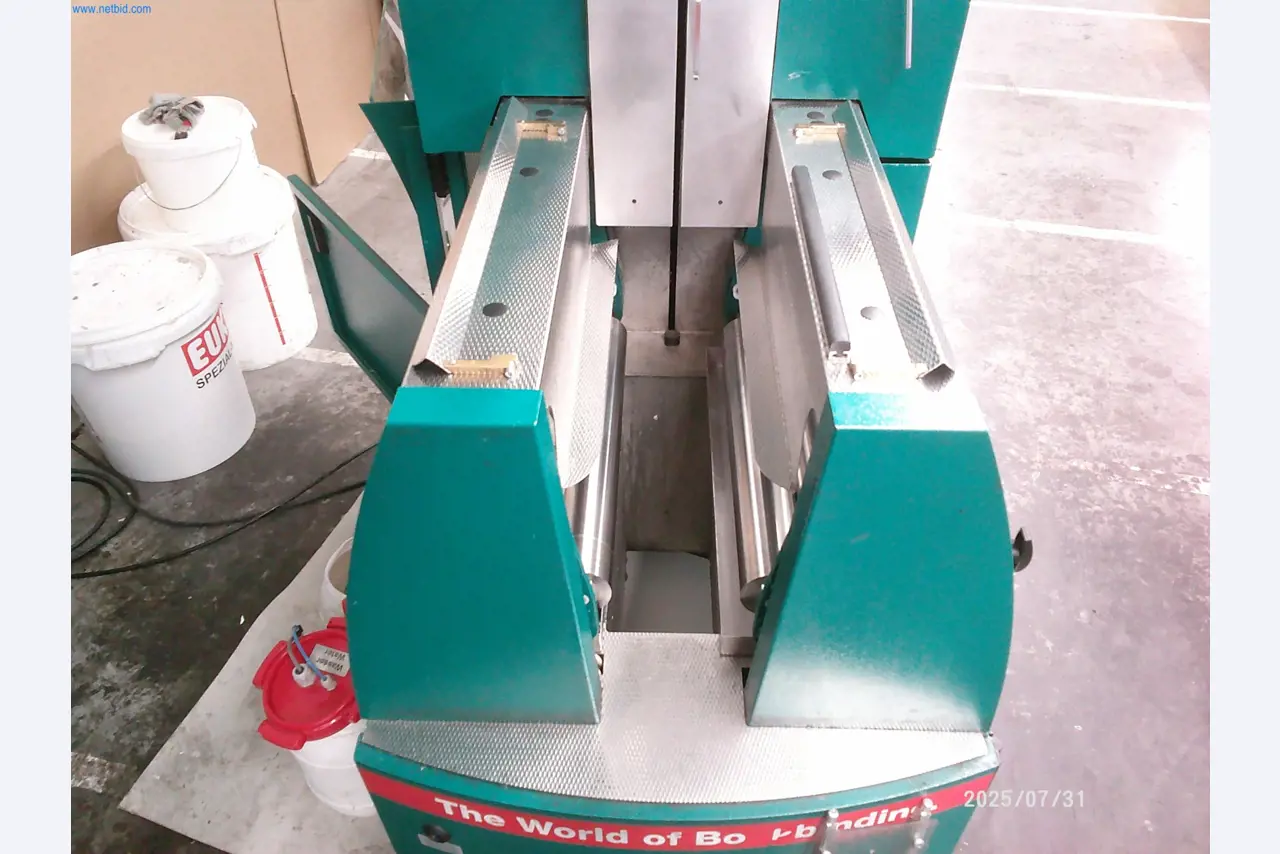 Well-maintained machines from an offset print shop-2