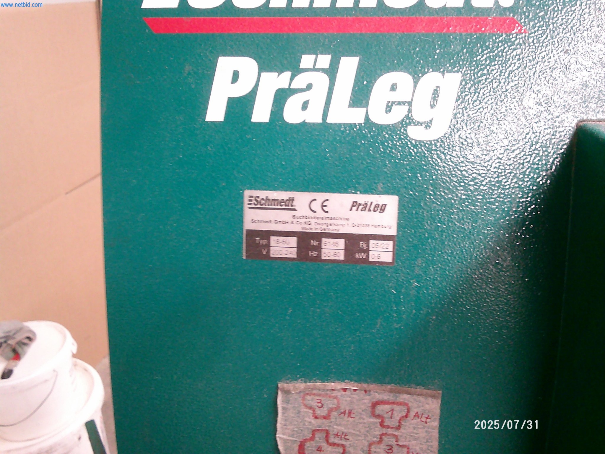 Gepflegte Maschinen einer Offset-Druckerei-3