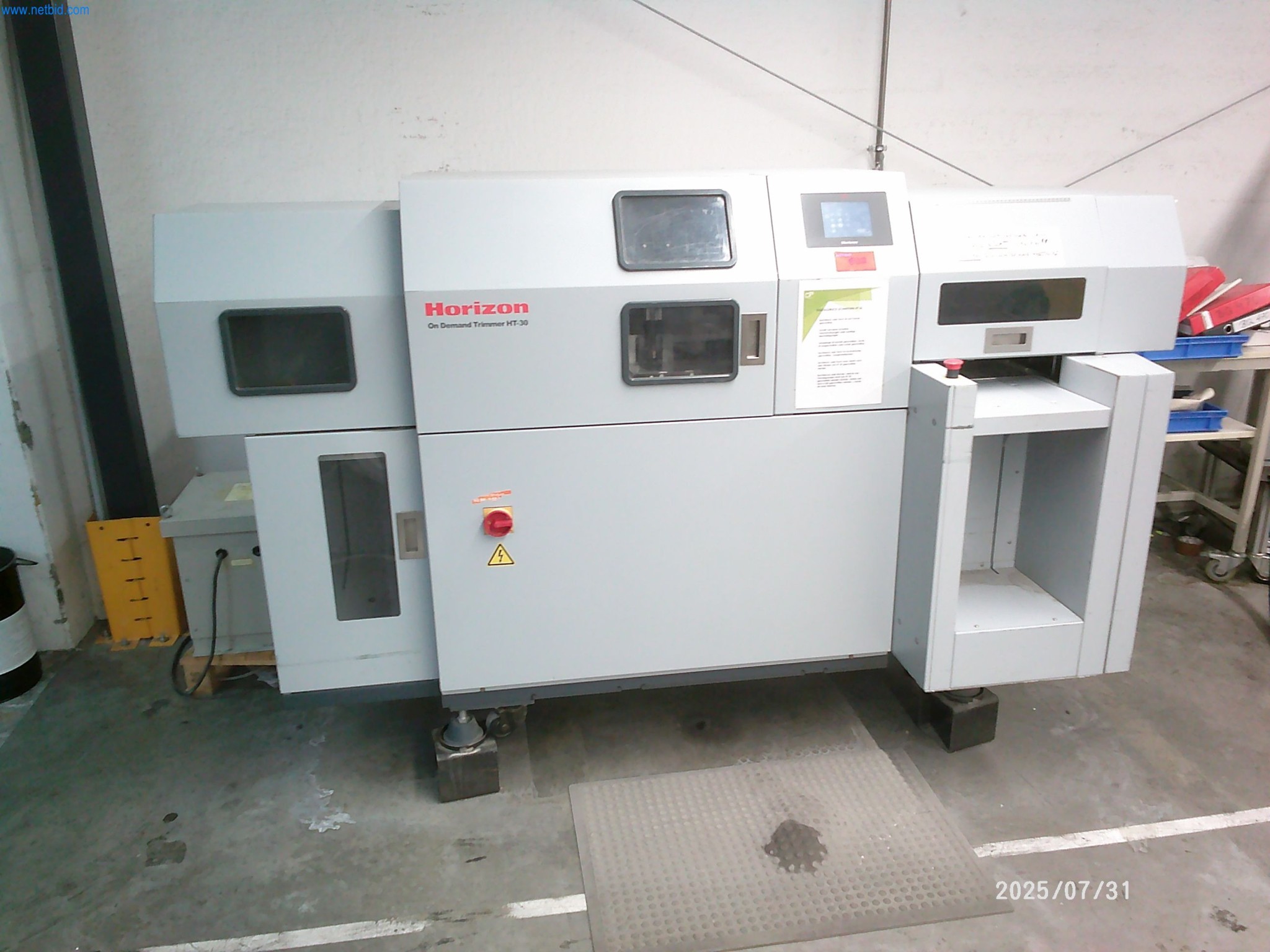 Gepflegte Maschinen einer Offset-Druckerei-3