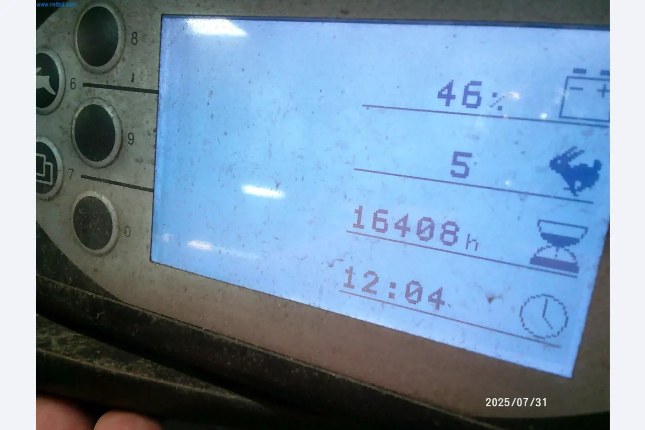 Gepflegte Maschinen einer Offset-Druckerei-5