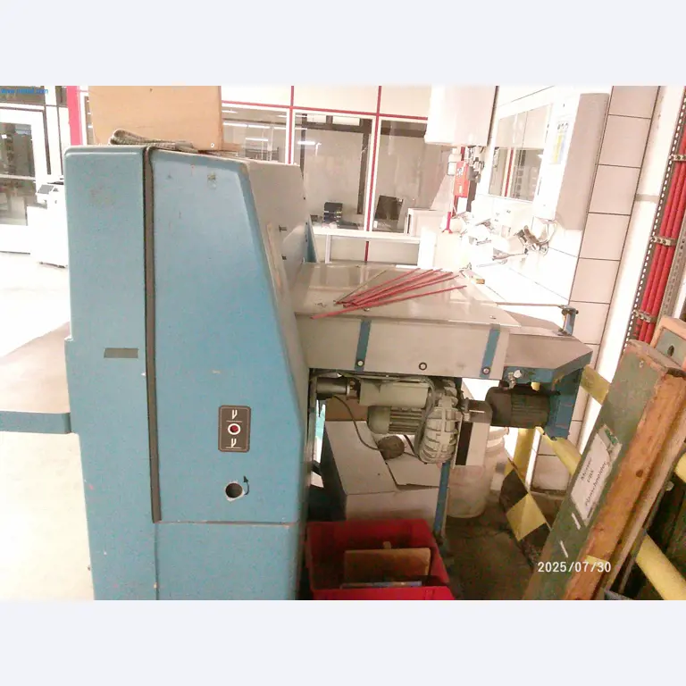 Dobrze utrzymane maszyny firmy zajmującej się drukiem offsetowym-3