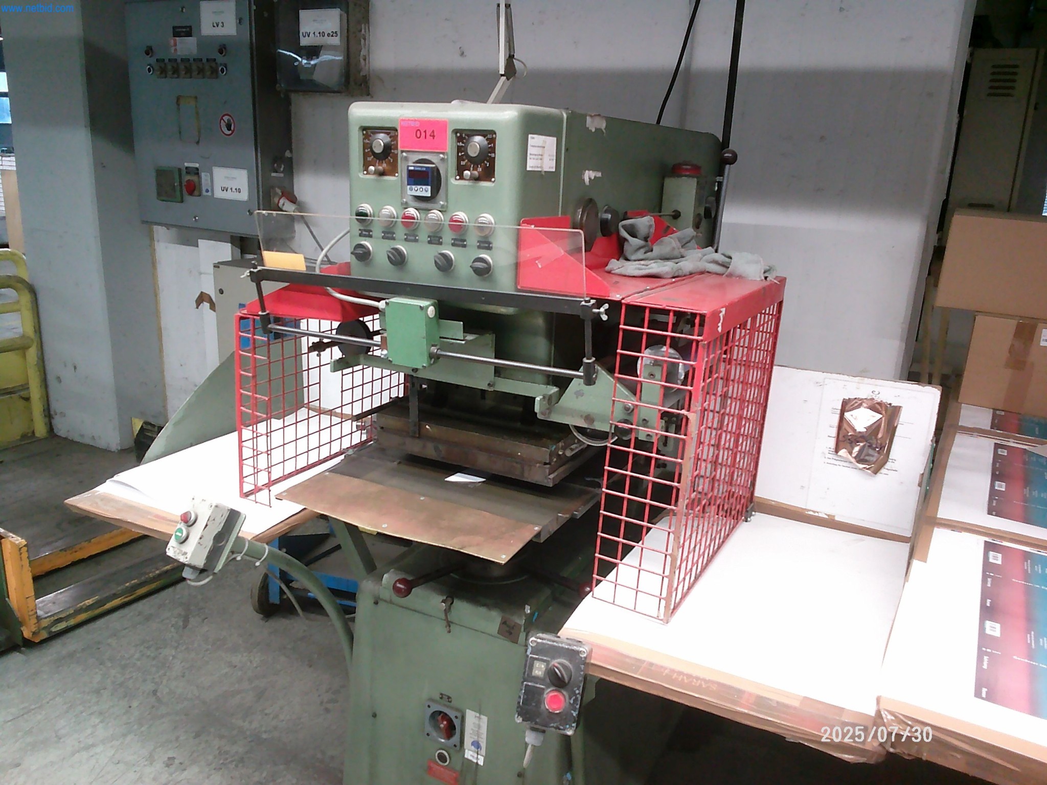 Dobrze utrzymane maszyny firmy zajmującej się drukiem offsetowym-2