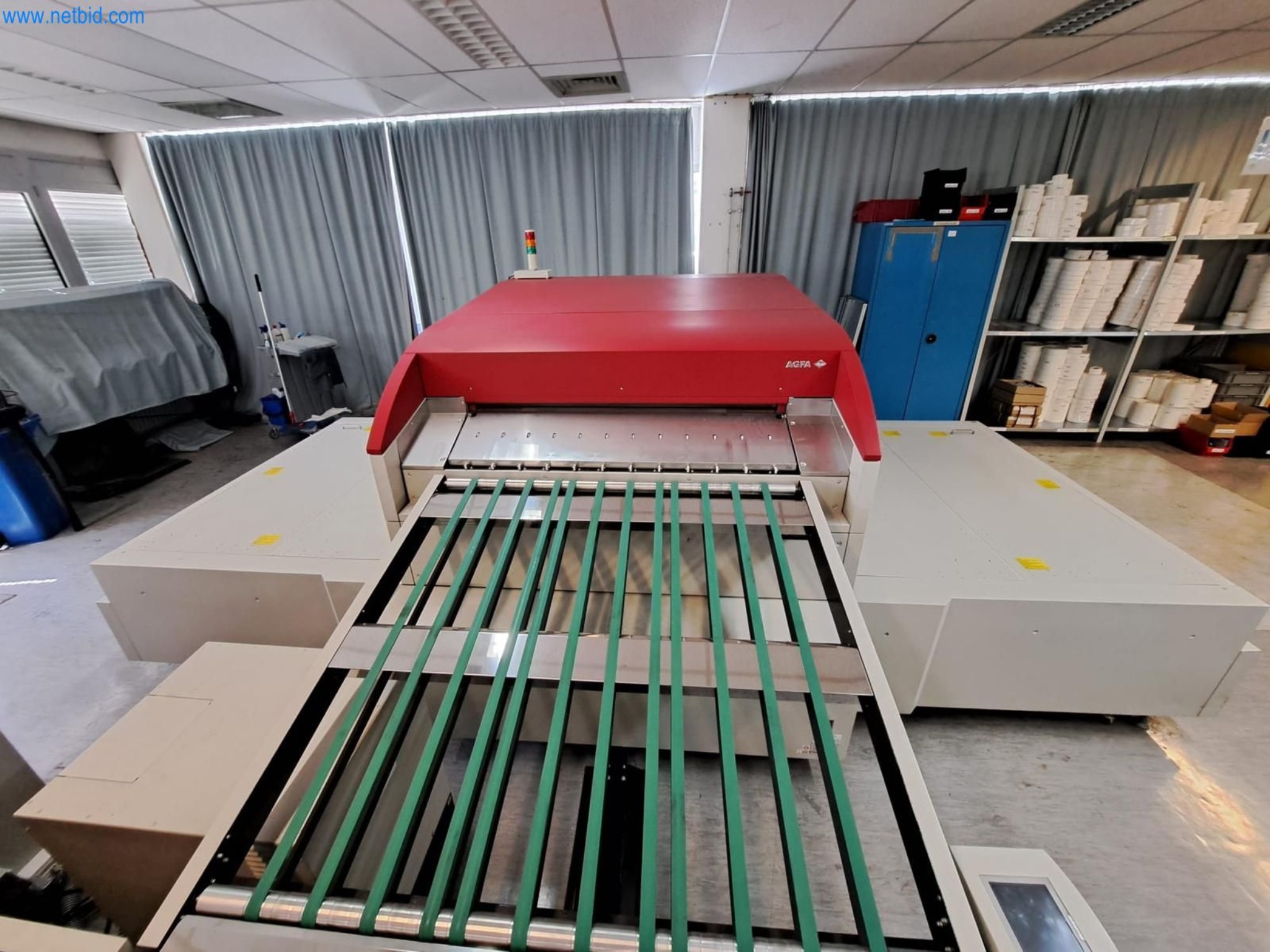 Gepflegte Maschinen einer Offset-Druckerei-3