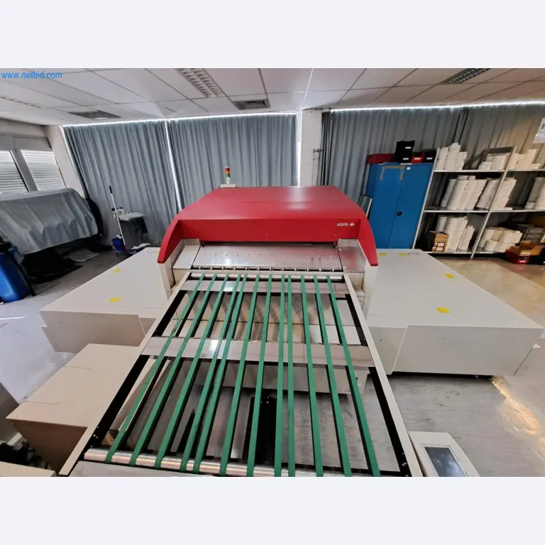 Gepflegte Maschinen einer Offset-Druckerei-3