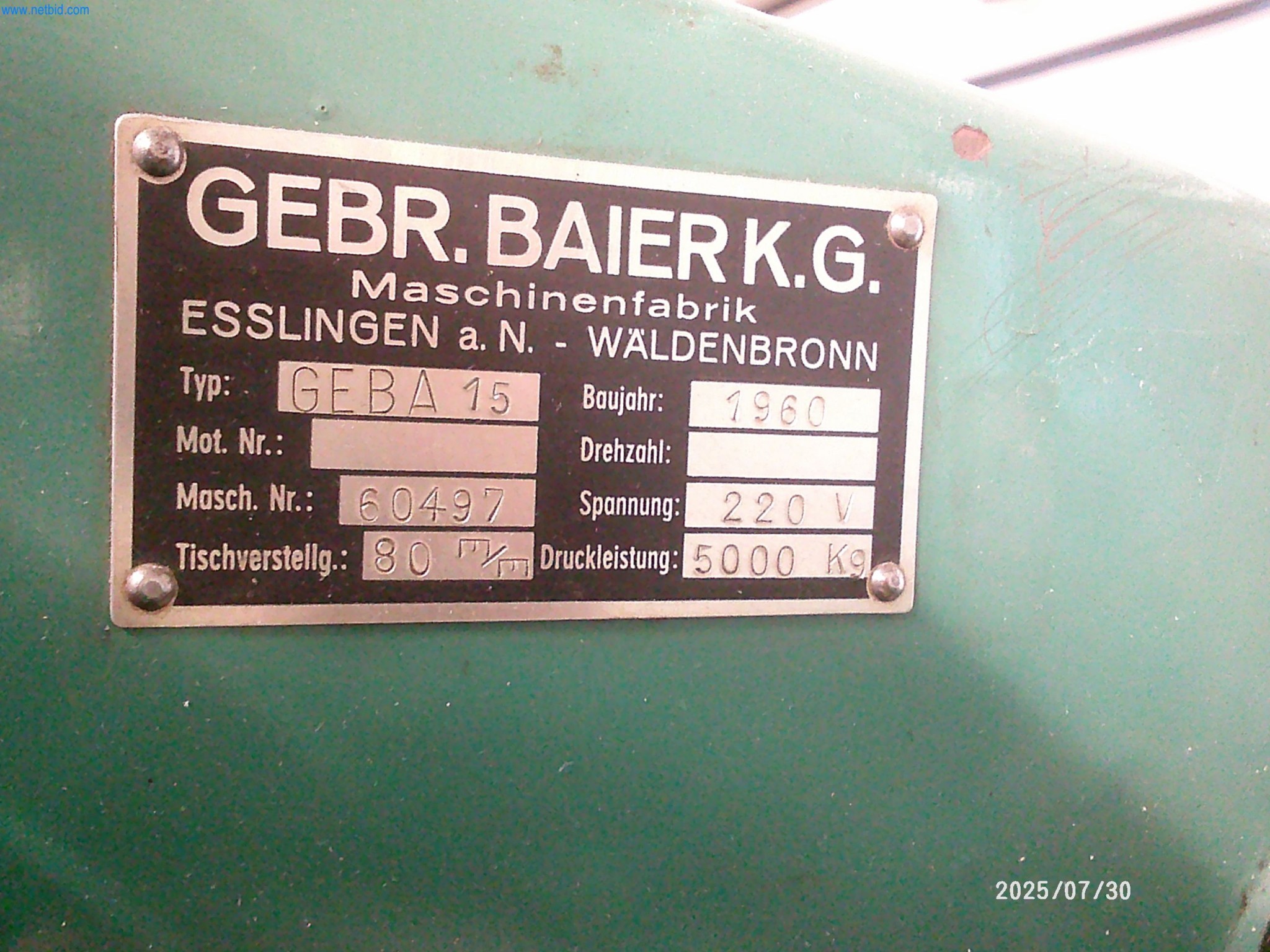 Dobrze utrzymane maszyny firmy zajmującej się drukiem offsetowym-3