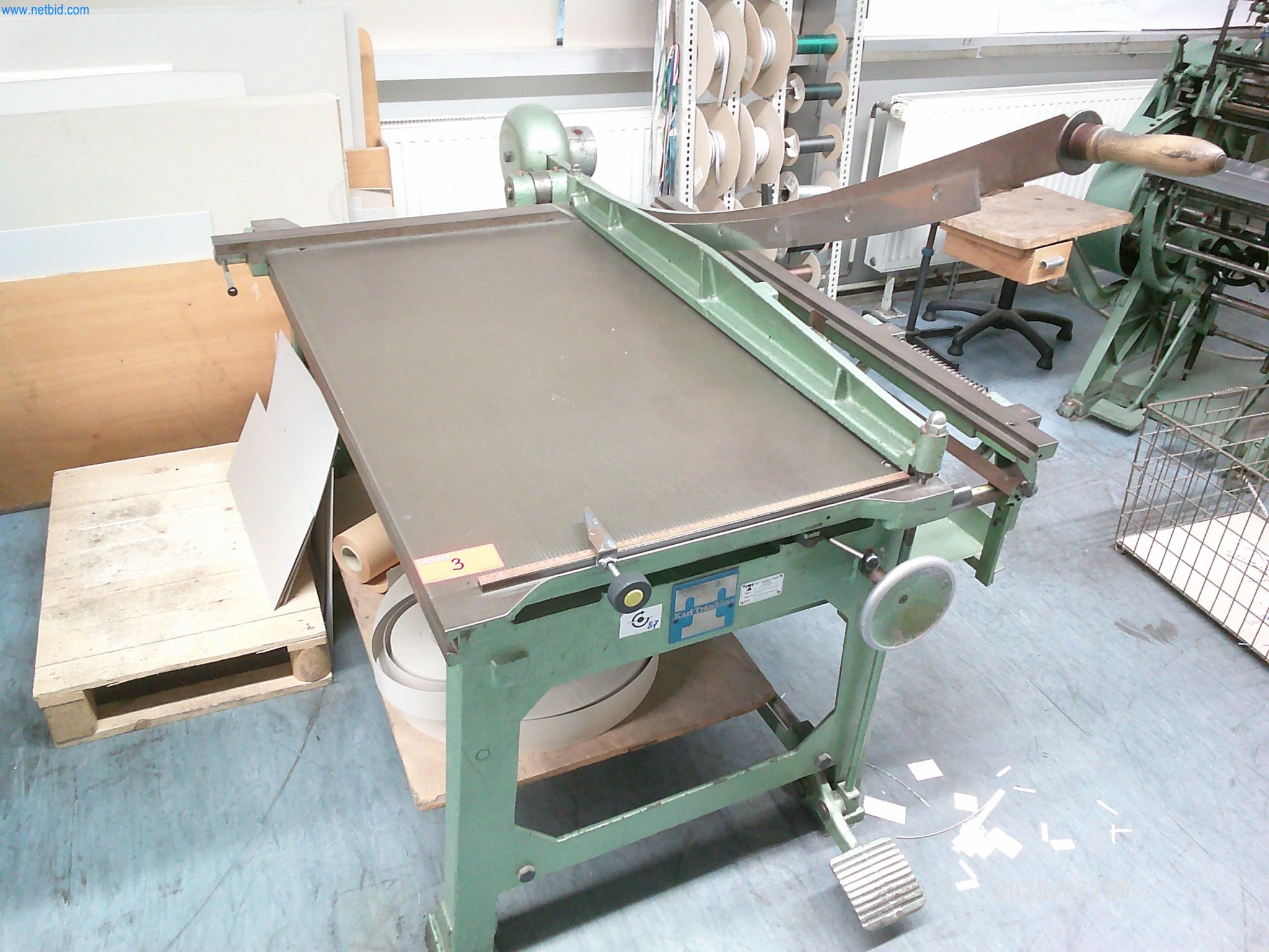 Dobrze utrzymane maszyny firmy zajmującej się drukiem offsetowym-4