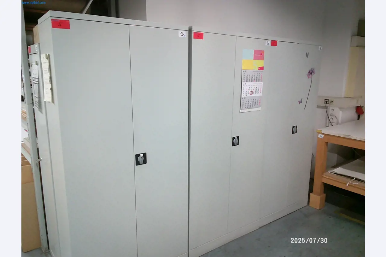 Goed onderhouden machines van een offsetdrukkerij-2