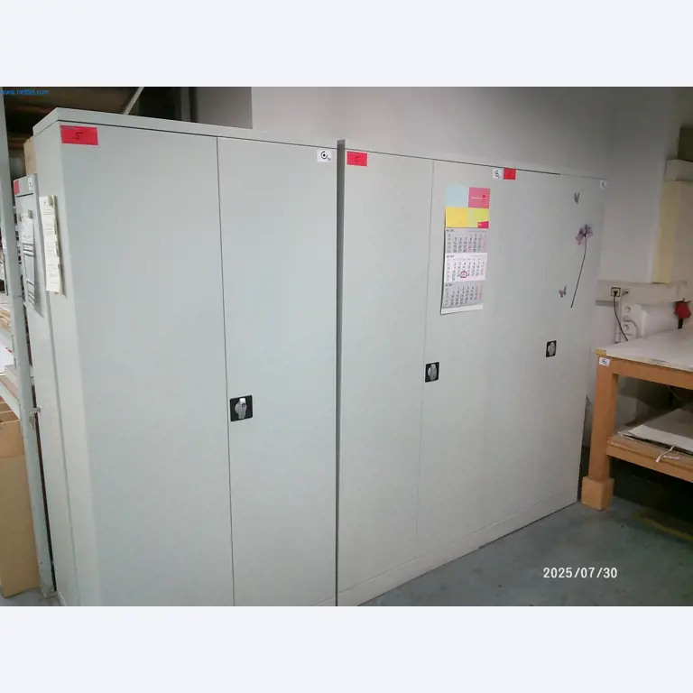 Goed onderhouden machines van een offsetdrukkerij-2