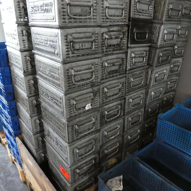 1 Posten small metal baskets