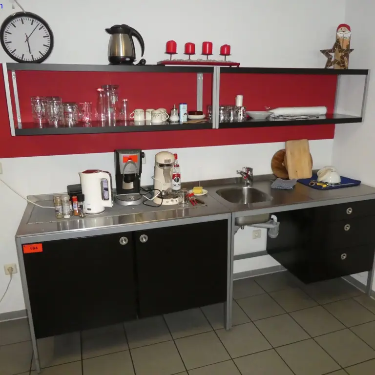 Kitchenette