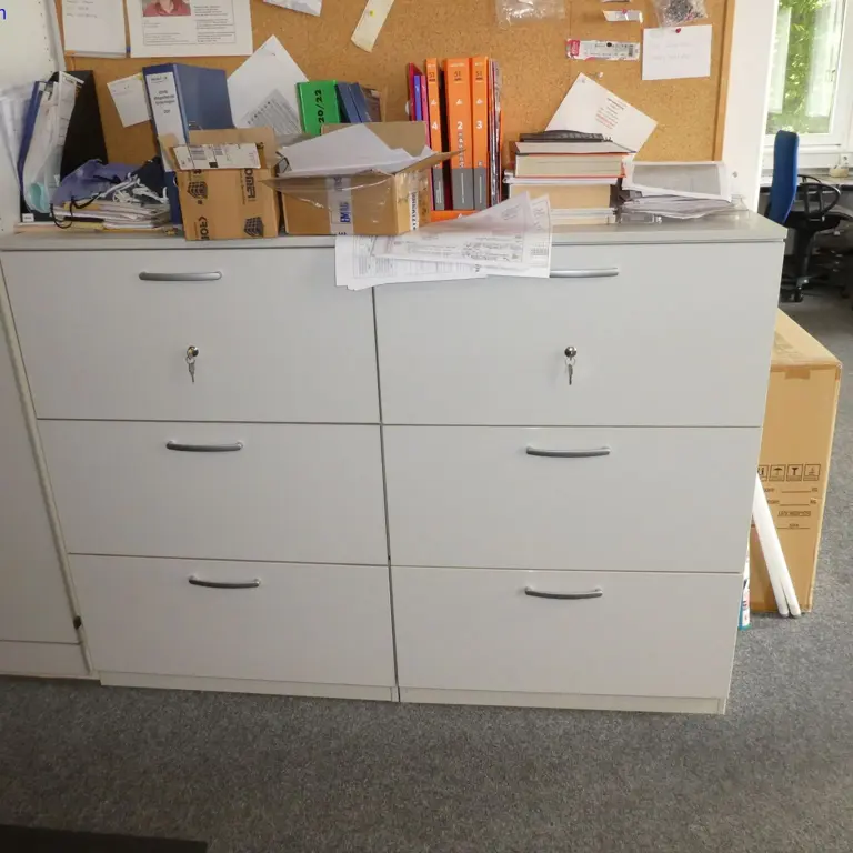 Wall unit