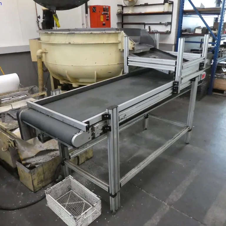 Material Feeding Table