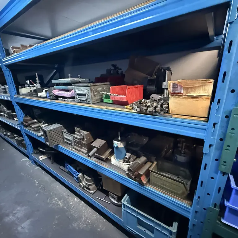 1 Posten Clamping devices