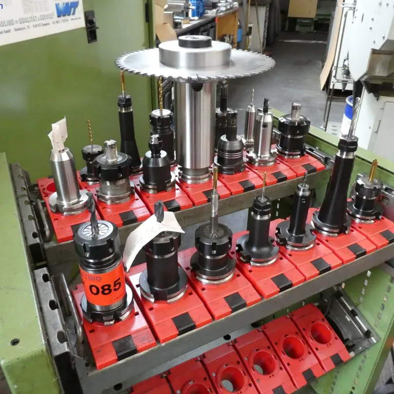 68 SK 40 Tool Holders