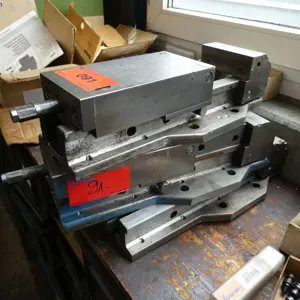 hydraulic machine vise