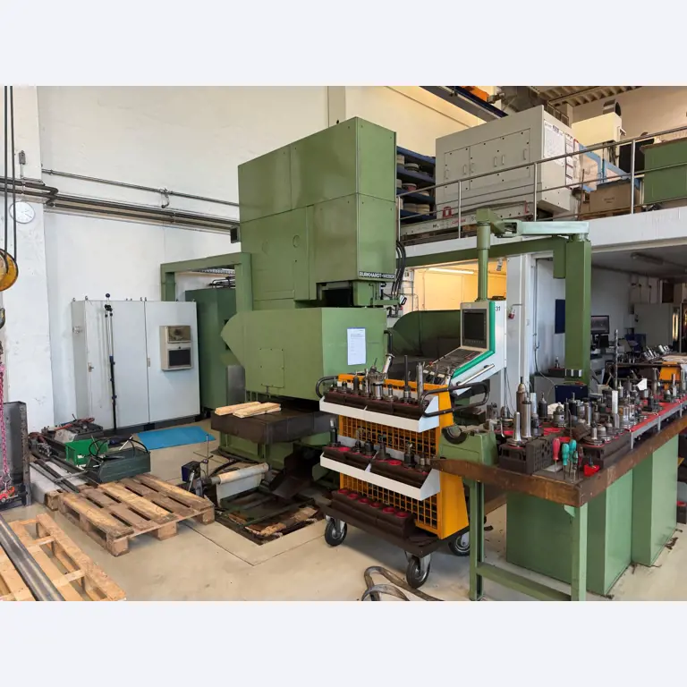 Maschinen zur Herstellung von präzisen Metallbauteilen mittels CNC-Drehen und CNC-Fräsen-17