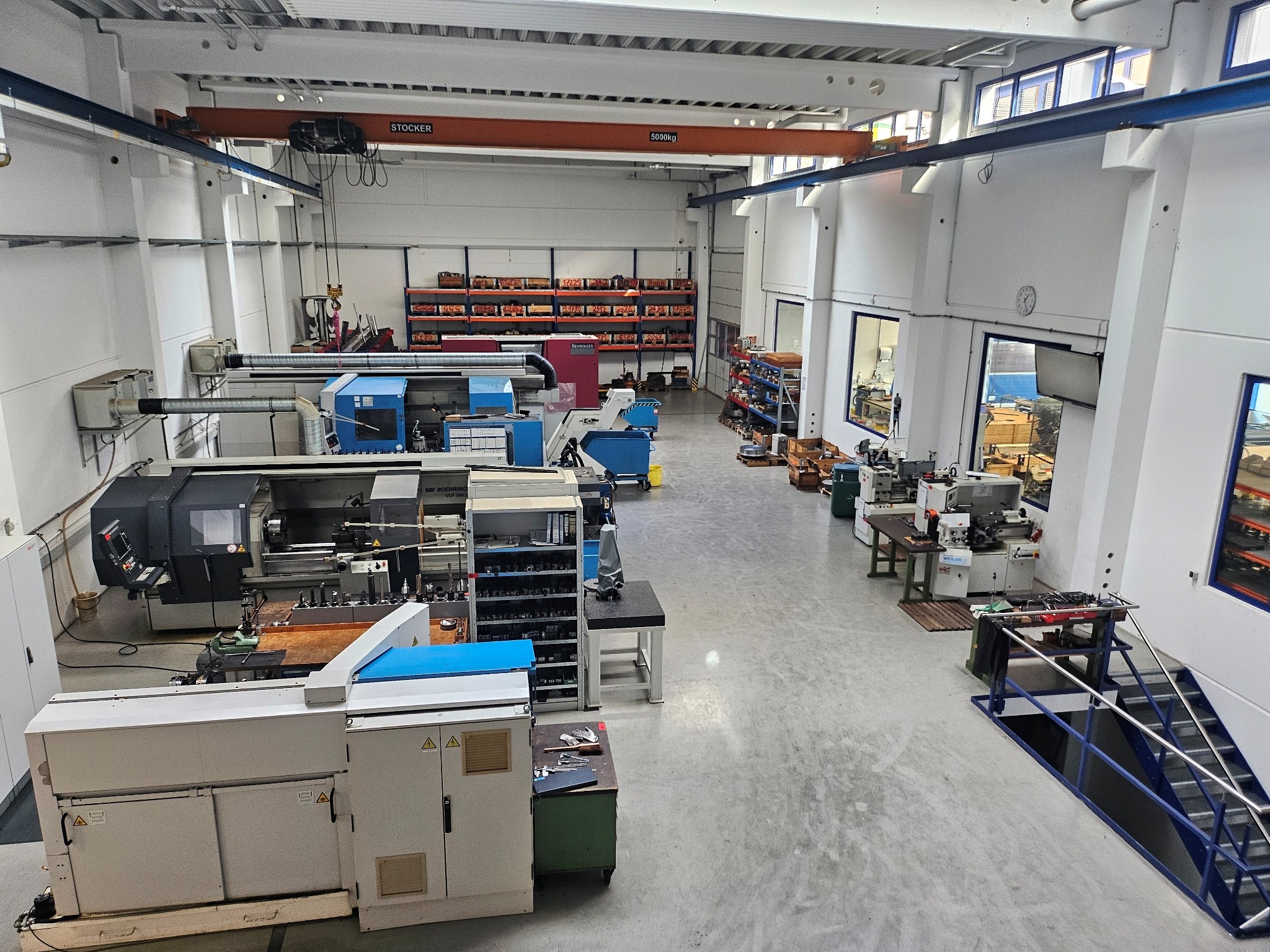 Maschinen zur Herstellung von präzisen Metallbauteilen mittels CNC-Drehen und CNC-Fräsen-20