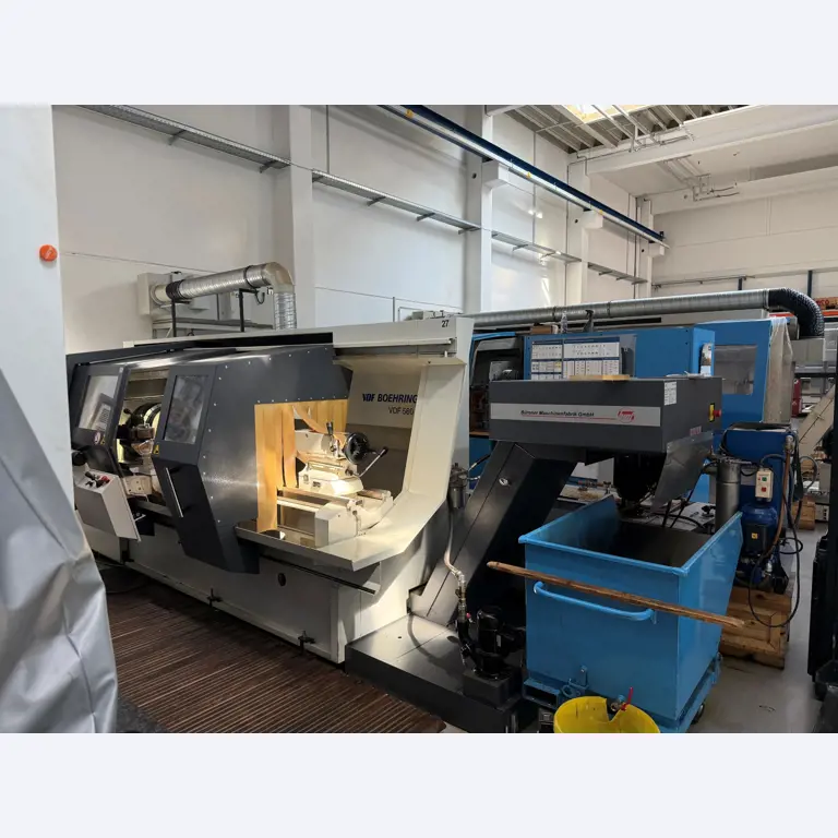 Maschinen zur Herstellung von präzisen Metallbauteilen mittels CNC-Drehen und CNC-Fräsen-6