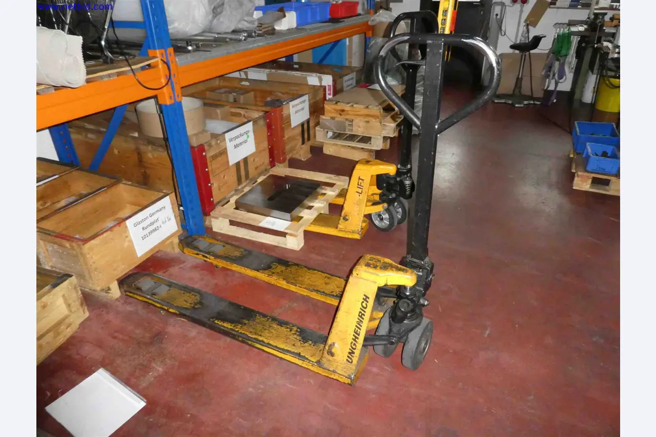 Machines for the production of precise metal components using CNC turning and CNC milling-1