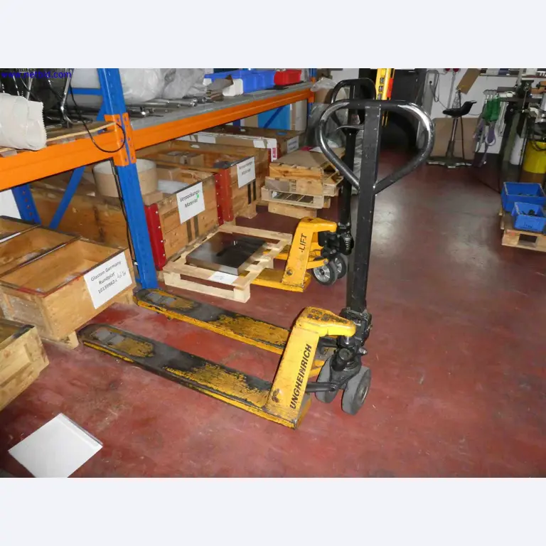 Machines for the production of precise metal components using CNC turning and CNC milling-1