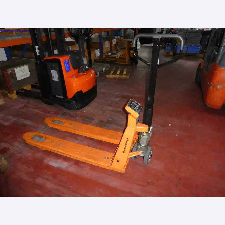 Machines for the production of precise metal components using CNC turning and CNC milling-1