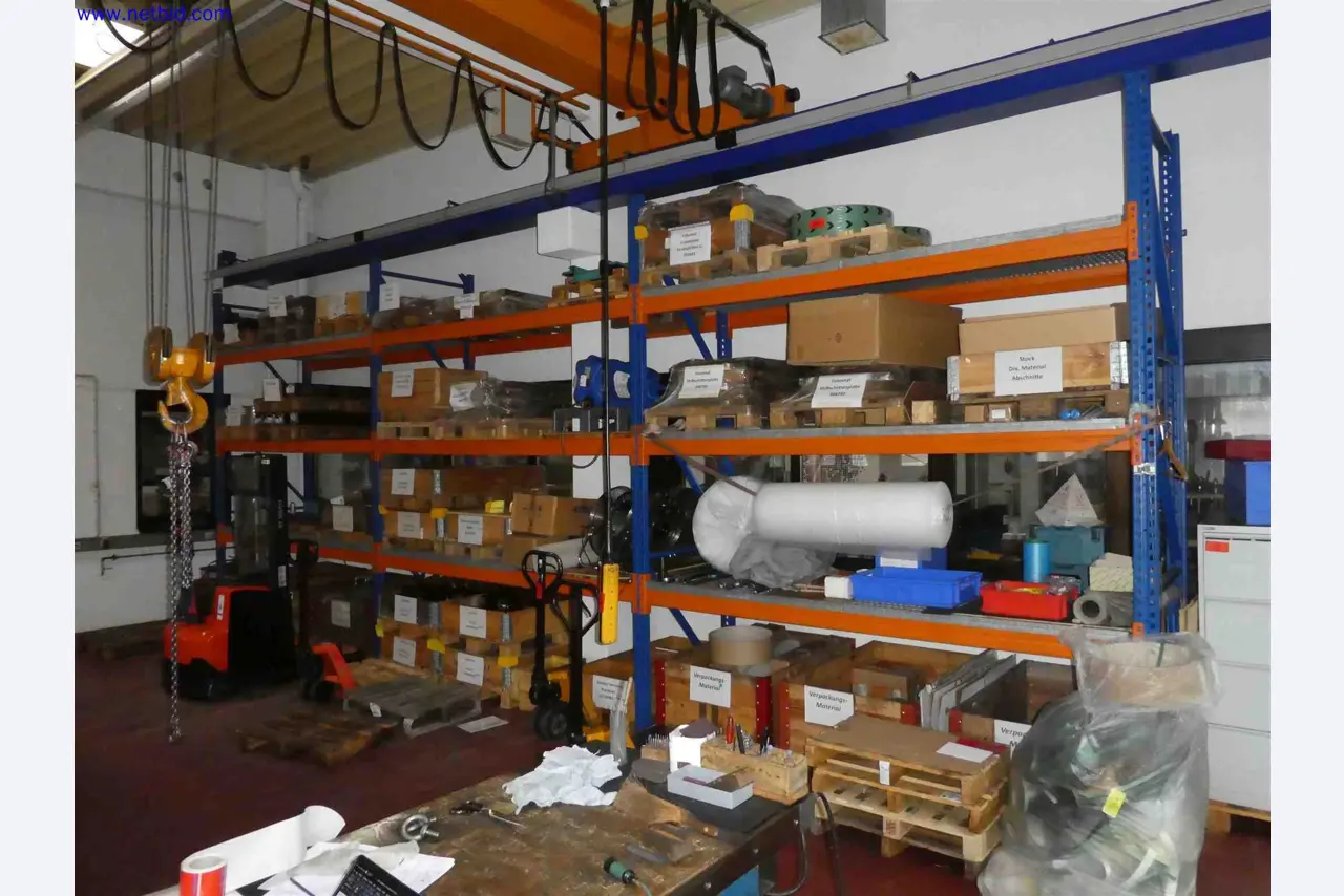 Machines for the production of precise metal components using CNC turning and CNC milling-3