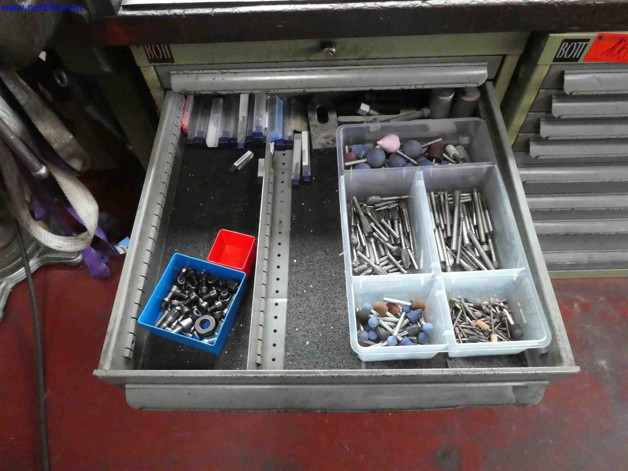 Machines for the production of precise metal components using CNC turning and CNC milling-10