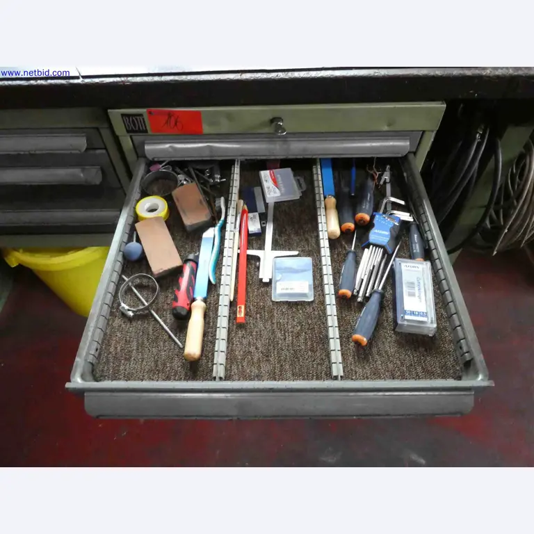 Machines for the production of precise metal components using CNC turning and CNC milling-12