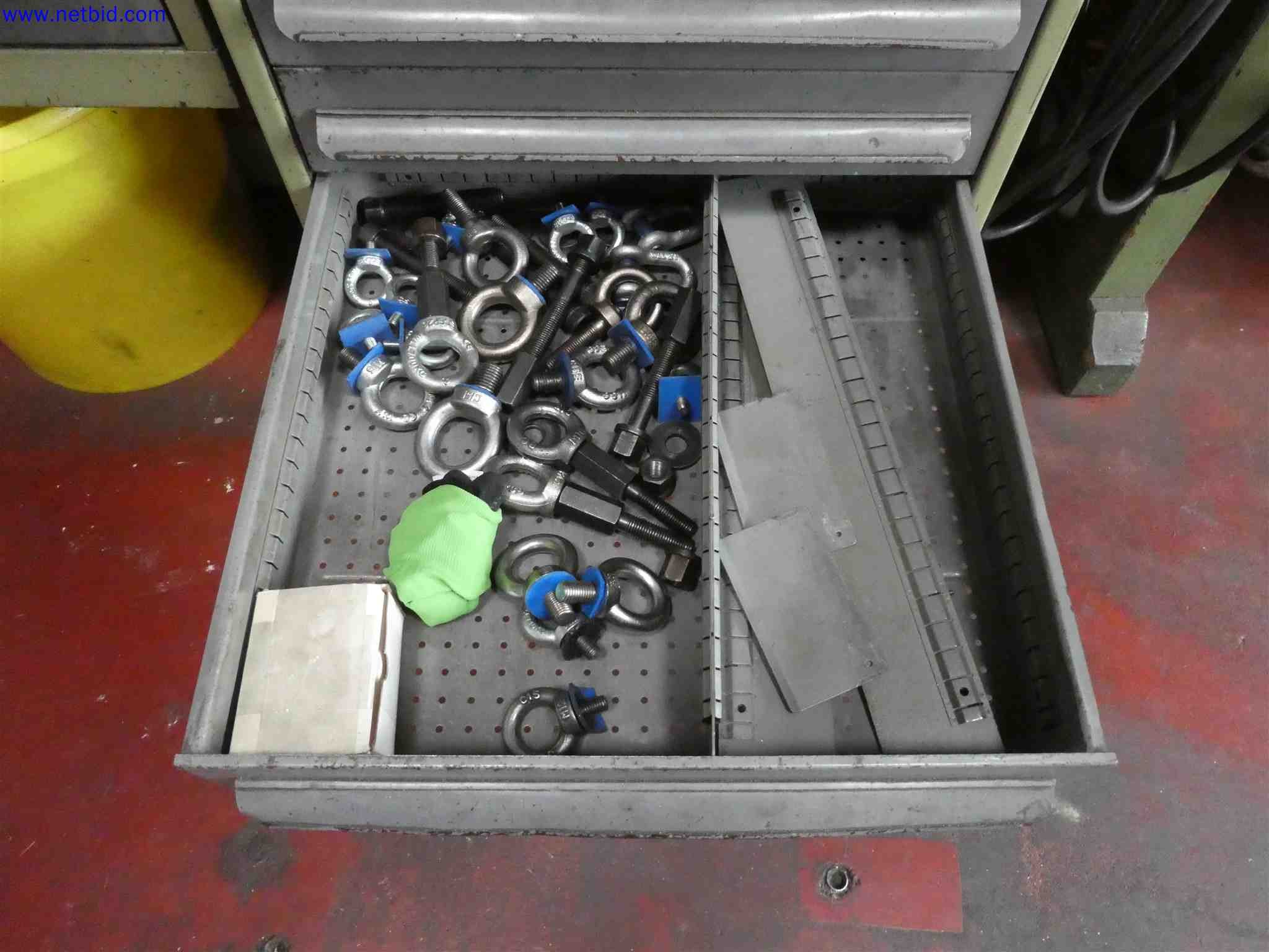 Machines for the production of precise metal components using CNC turning and CNC milling-14