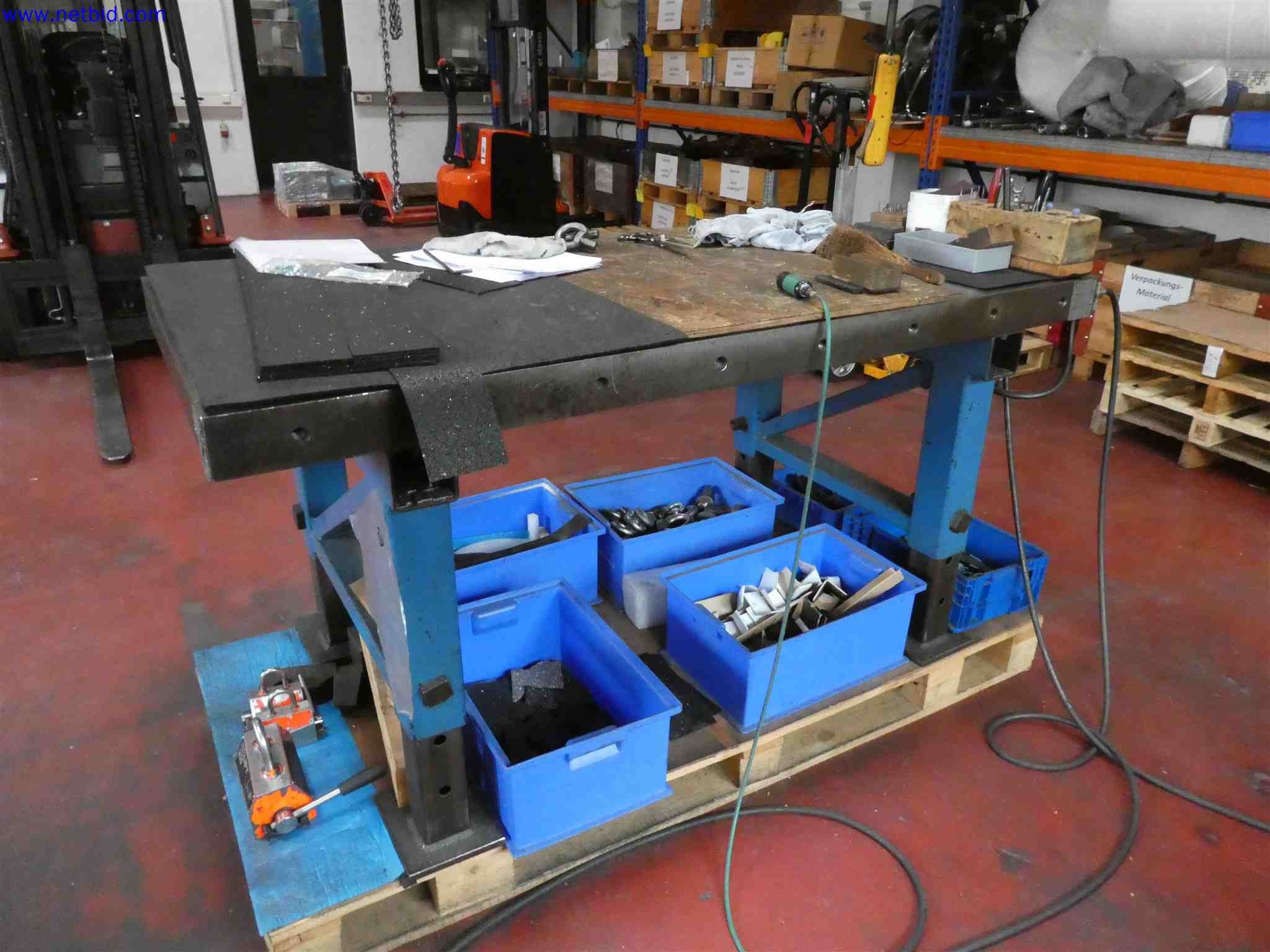 Machines for the production of precise metal components using CNC turning and CNC milling-17