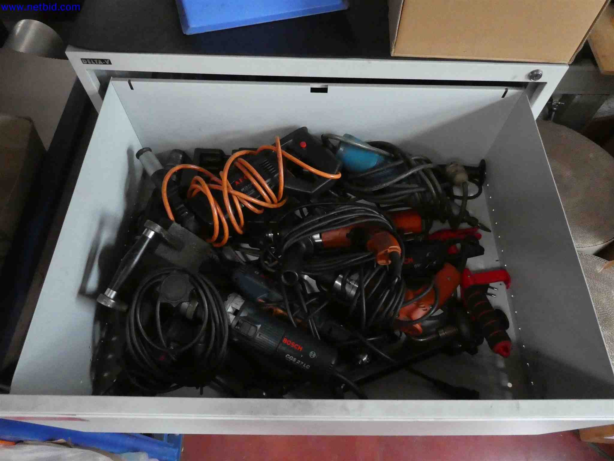 Machines for the production of precise metal components using CNC turning and CNC milling-19