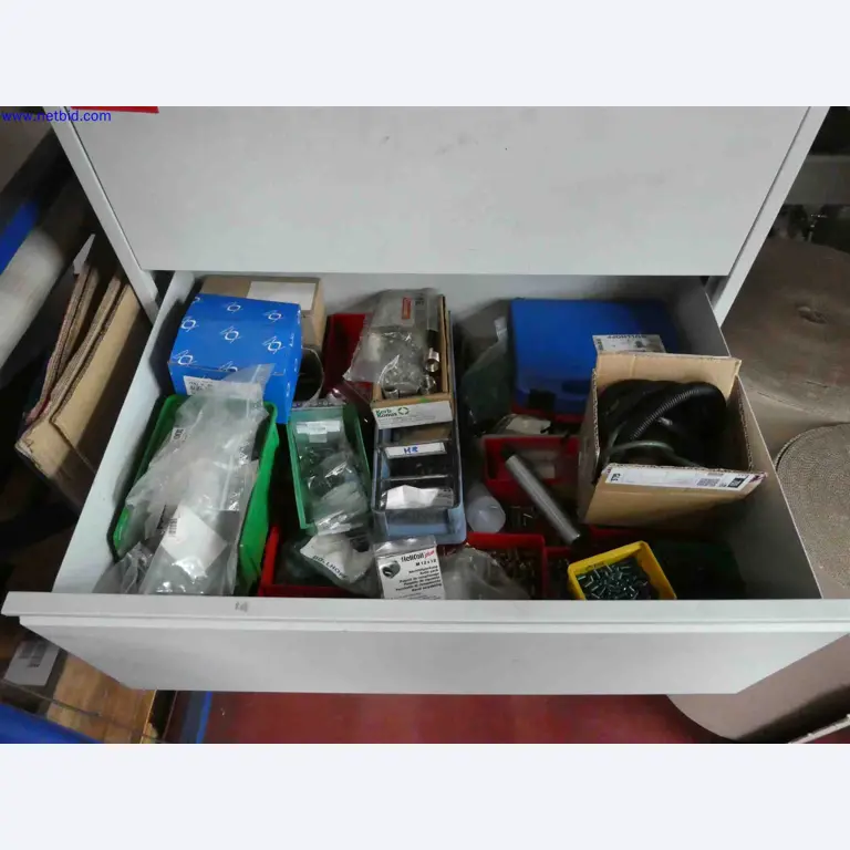 Machines for the production of precise metal components using CNC turning and CNC milling-20