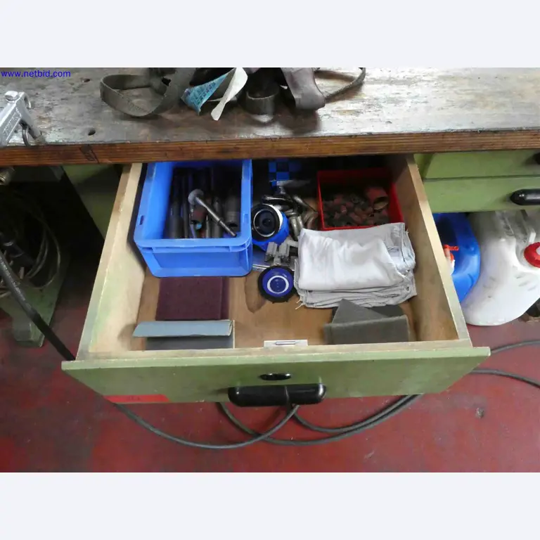 Machines for the production of precise metal components using CNC turning and CNC milling-2