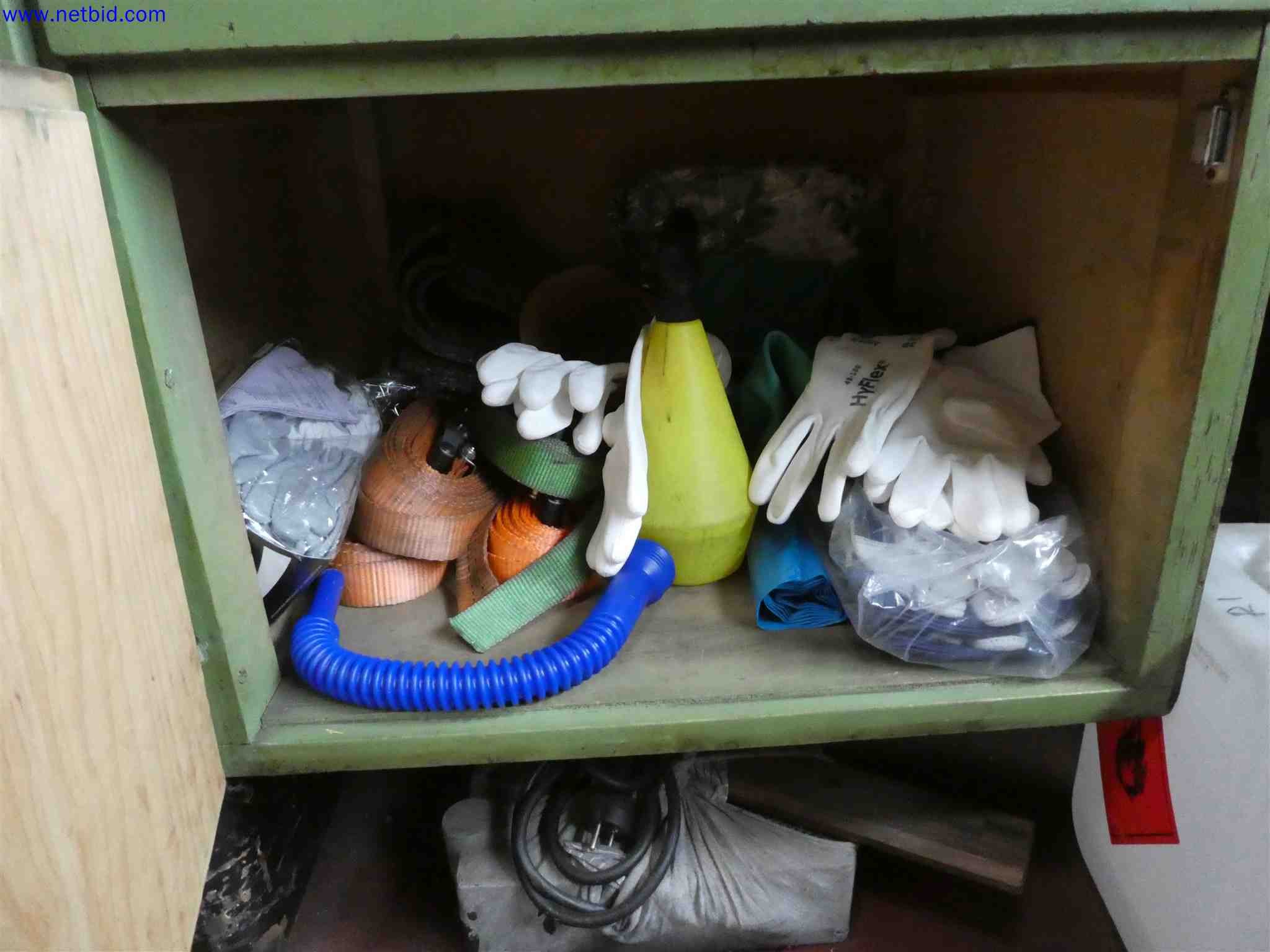 Machines for the production of precise metal components using CNC turning and CNC milling-6