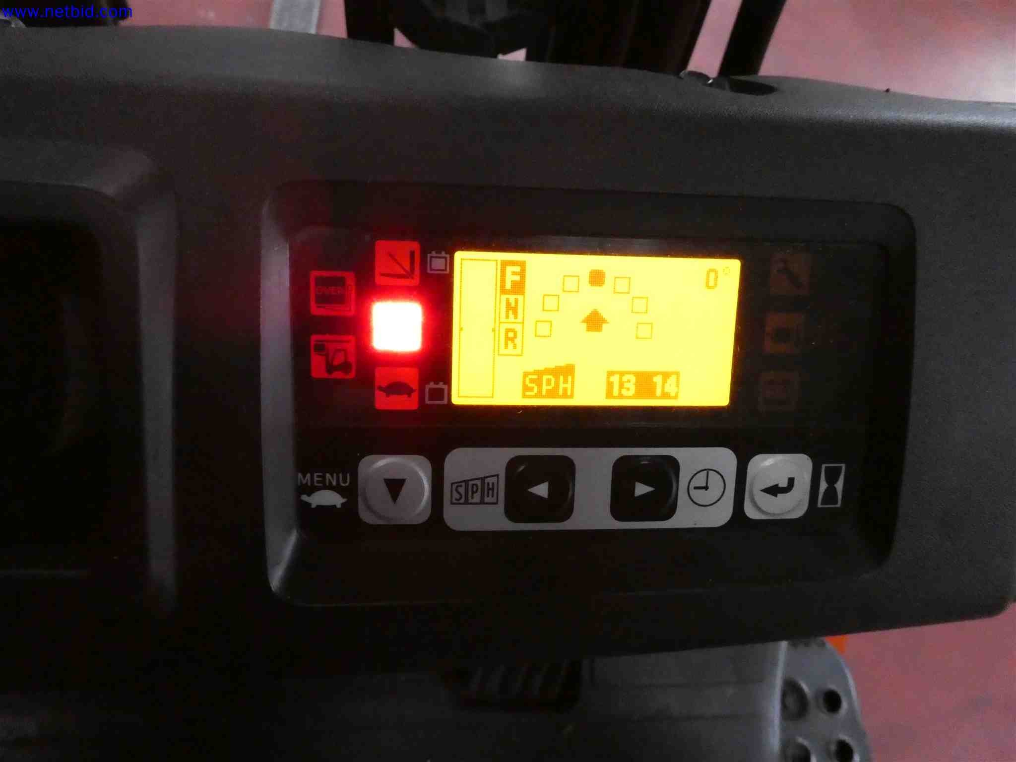 Machines for the production of precise metal components using CNC turning and CNC milling-6