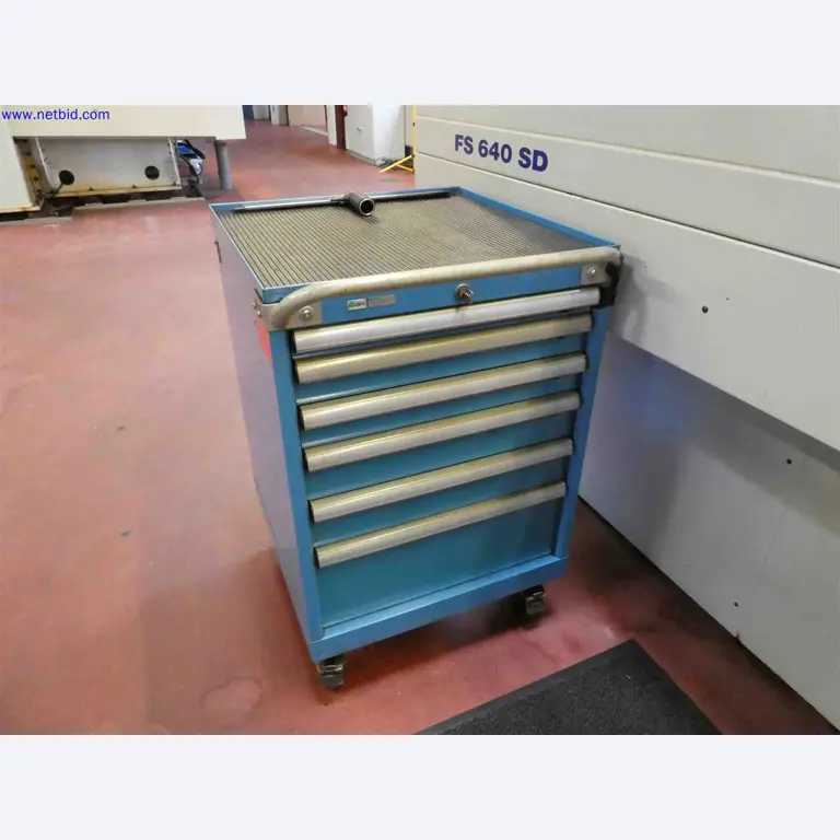 Machines for the production of precise metal components using CNC turning and CNC milling-11