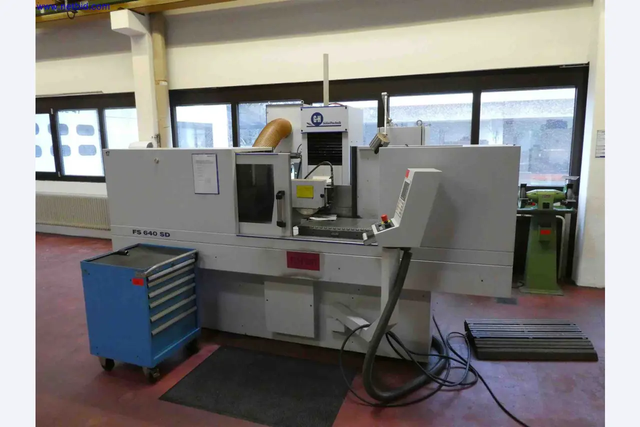 Machines for the production of precise metal components using CNC turning and CNC milling-1