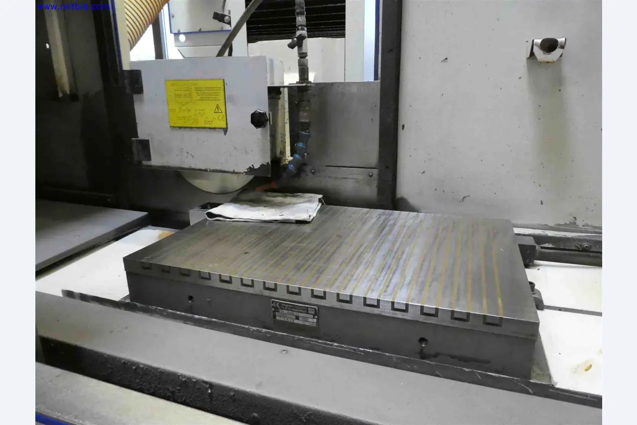 Machines for the production of precise metal components using CNC turning and CNC milling-2