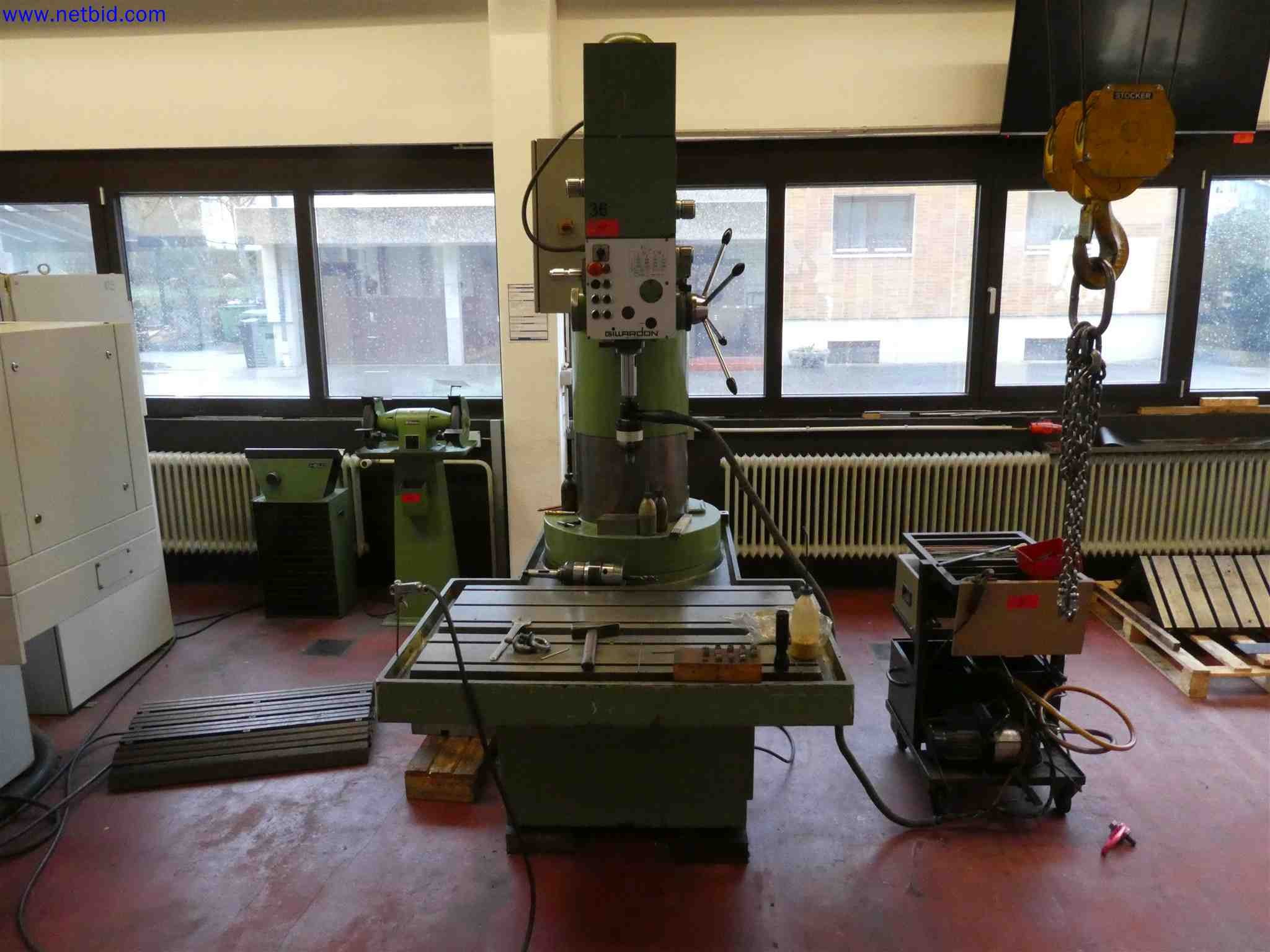 Machines for the production of precise metal components using CNC turning and CNC milling-1