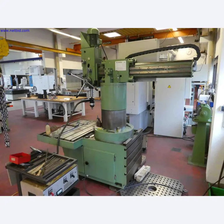 Stroji za izdelavo natančnih kovinskih komponent s CNC struženjem in CNC rezkanjem-4