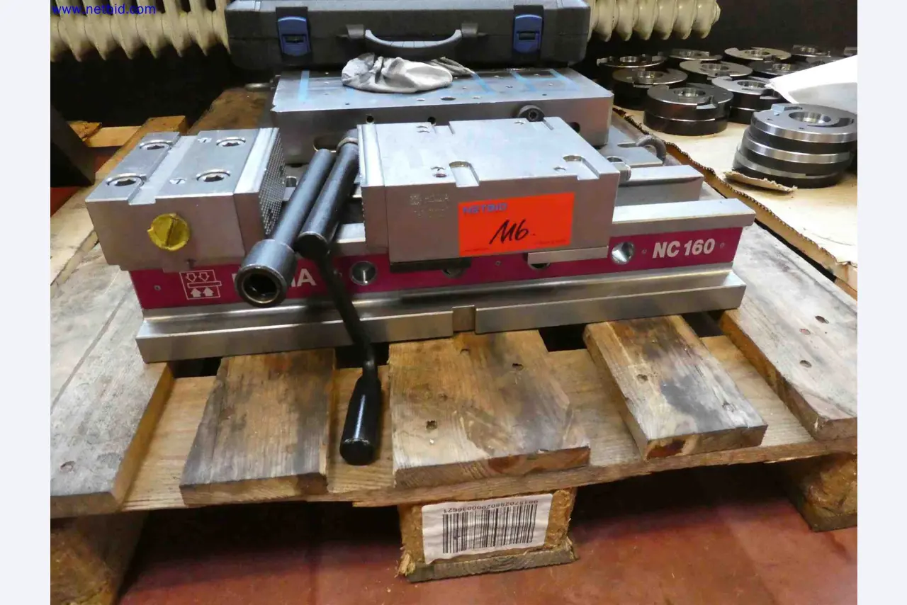 Machines for the production of precise metal components using CNC turning and CNC milling-1