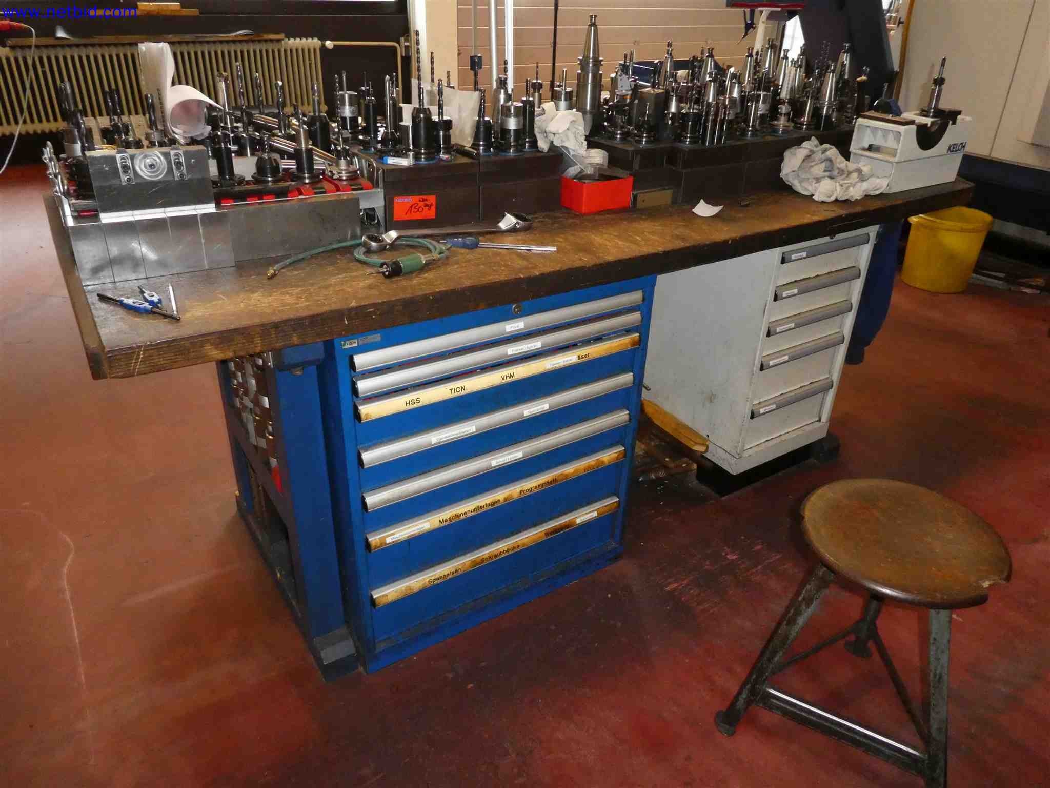 Machines for the production of precise metal components using CNC turning and CNC milling-10